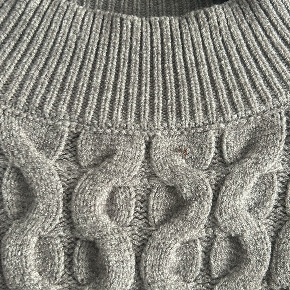 By Anthropologie Cropped Cable-Knit Sweater SZ XS Gray Mock Neck Full Sleeve - Picture 5 of 12